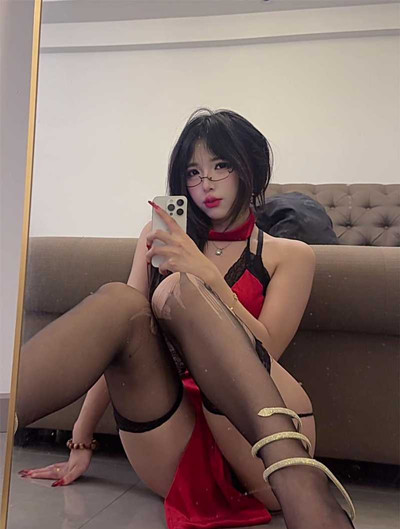 杭州性感带货网红冯晓燕长腿尤物下播秒变项圈母狗供MCN老板肆意淫玩❤️玩撕裆强制深喉 裹淫装后入爆操！【1V】【261M】