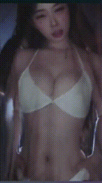 漂漂 啊美 高颜巨乳 露大半个奶 超强抖胸舞 抖成球 超弹【5V】【590M】