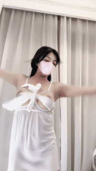 【会员求稿】√舞姬【阿冷】各式服装艳舞 一首（神话）跳进我的心！【3V】【2.99G】