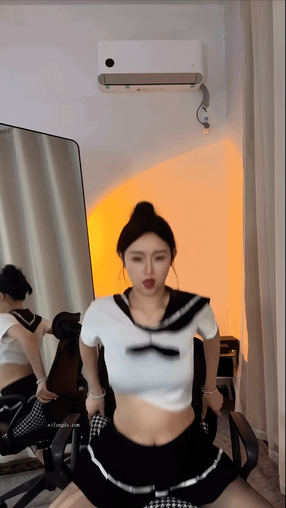 【快手福利】风骚御姐【蒋大爷重庆一支花】骚舞顶胯抖奶.2【17V】【8.11G】