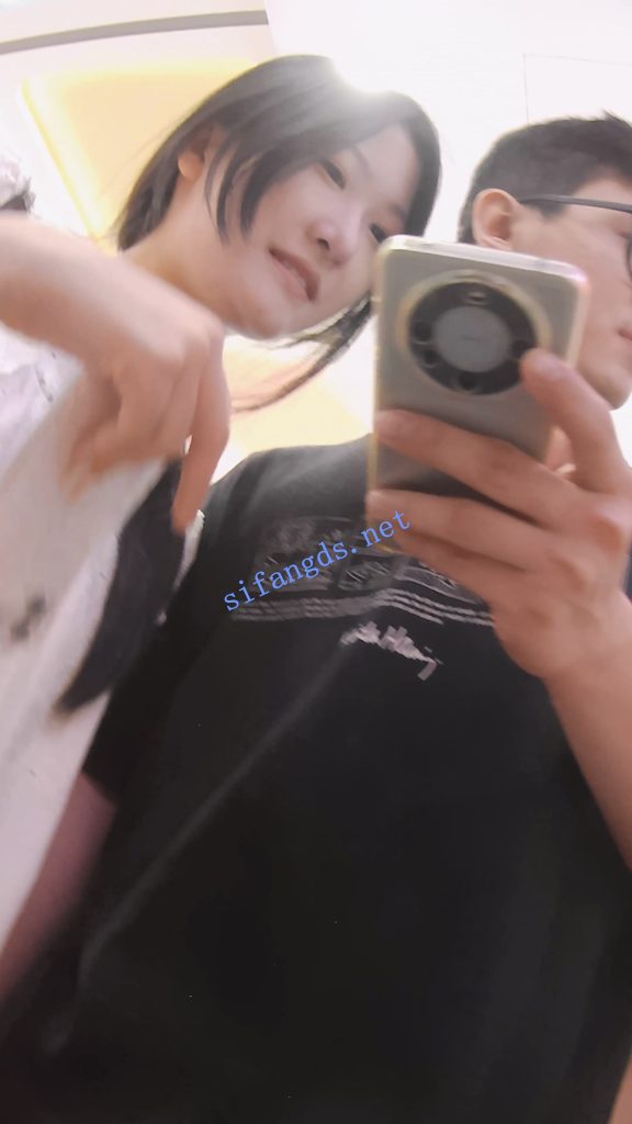 【永久专享】『D·D』-208-白连衣裙，可爱笑脸白内，前后CD【1V】【1G】