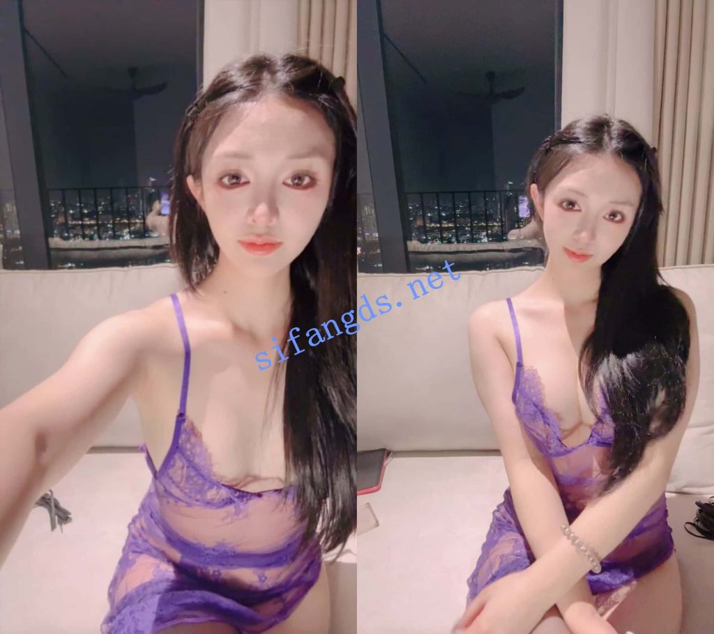 ██正宗的女神！【美神】在阳台全裸滴蜡，跳蛋自慰~肛塞【4V】【4.32G】