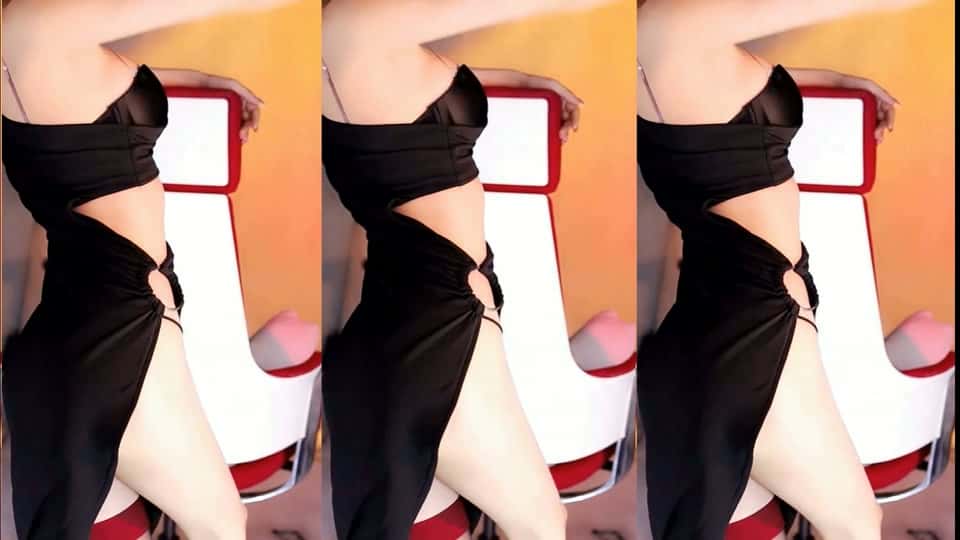 斗鱼温柠小南南 付费无水定制 情趣内衣骚舞【2V】【772M】