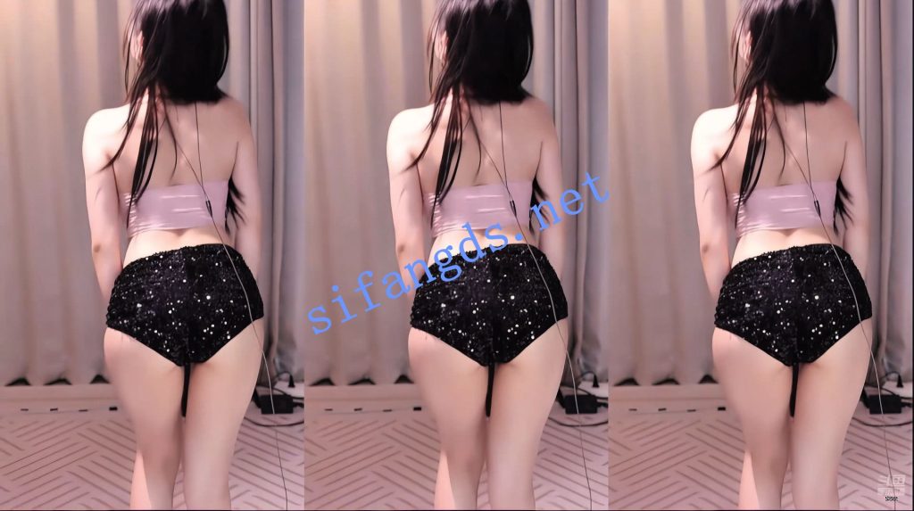 【斗鱼】谁的小棉袄呢，超火高级定制+绝顶骚舞【14V】【1.03G】