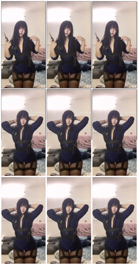 ❣️推荐❣️快手颜值嫩妹【小莫宝】大奶粉穴，一小撮毛好性感，道具自慰，痴女形态淫语调教【9V】【243M】