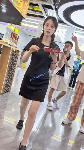 【KFC】双马尾OL工作服下班买小吃·肉色丝袜白色内前后CD【1V】【630M】