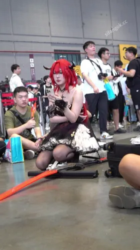 【WaltzCD】华尔兹2023系列之18cosplay黑丝白内【1V】【1.060G】