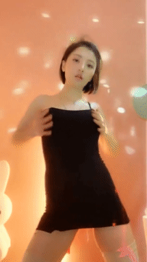 【花椒绝版颜值精选10月合集】各大网红主播走光真空露内裤【109V】【2.08G】