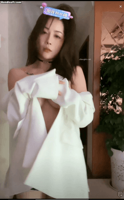 【抖音琳lin】露脸了 大尺度骚舞堪比定制脱衣露奶男友视角【12V】【450M】