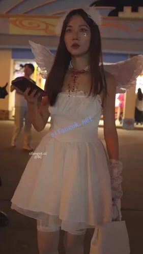 【永久专享】(BC-SSS-101)天使裙美女白丝吊带袜..弯腰被开灯CD..内裤湿了【1V】【767M】