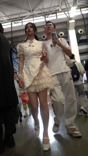 【永久专享】【WaltzCD】华尔兹2024系列之10丝袜短裙【1V】【689M】