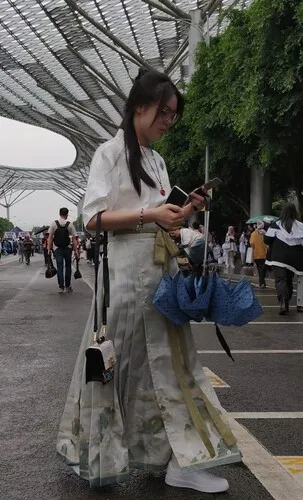 【永久专享】JQY-154精致高颜小姐姐汉服白内【1V】【1.22G】