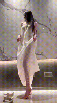 抖音 妮兔 80万粉 大长腿 撸管 足交 洗澡等 最全合集【66V】【501M】