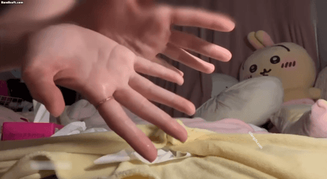 【推特 醋溜老师】520门槛 最新 紫薇插出满满浆 高潮湿床单【2V】【401M】