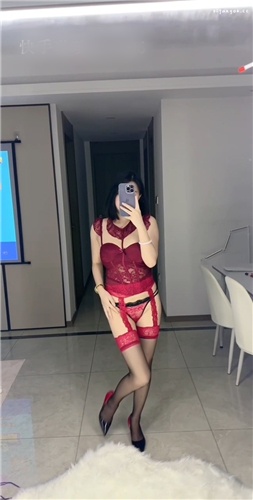 【快手福利】大主播 小奶球 12月新番情趣性感骚舞福利【12V】【1.5G】