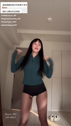 推特裸舞小美女 玉米yum_707 12月最新vip裸舞在你身上就这么摇【2V】【496M】