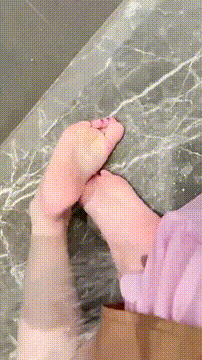 抖音 妮兔 80万粉 大长腿 撸管 足交 洗澡等 最全合集【66V】【501M】