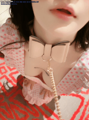 【秀人网 谢小蒽】粉色女仆狗链鞭打 手指高速摩擦高潮喷水【110P3V】【1.91G】