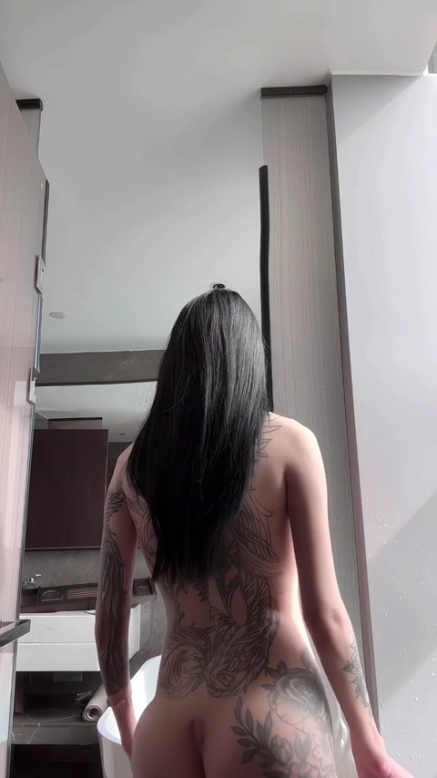 【重磅核弹】抖音超高颜值女神【祎祎Vixen】2-6月付费福利【3P39V】【248M】