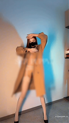 重磅推特女神泡沫回归 绝对母犬 千元门槛裸舞插穴喷水高潮【33P57V】【2.23G】