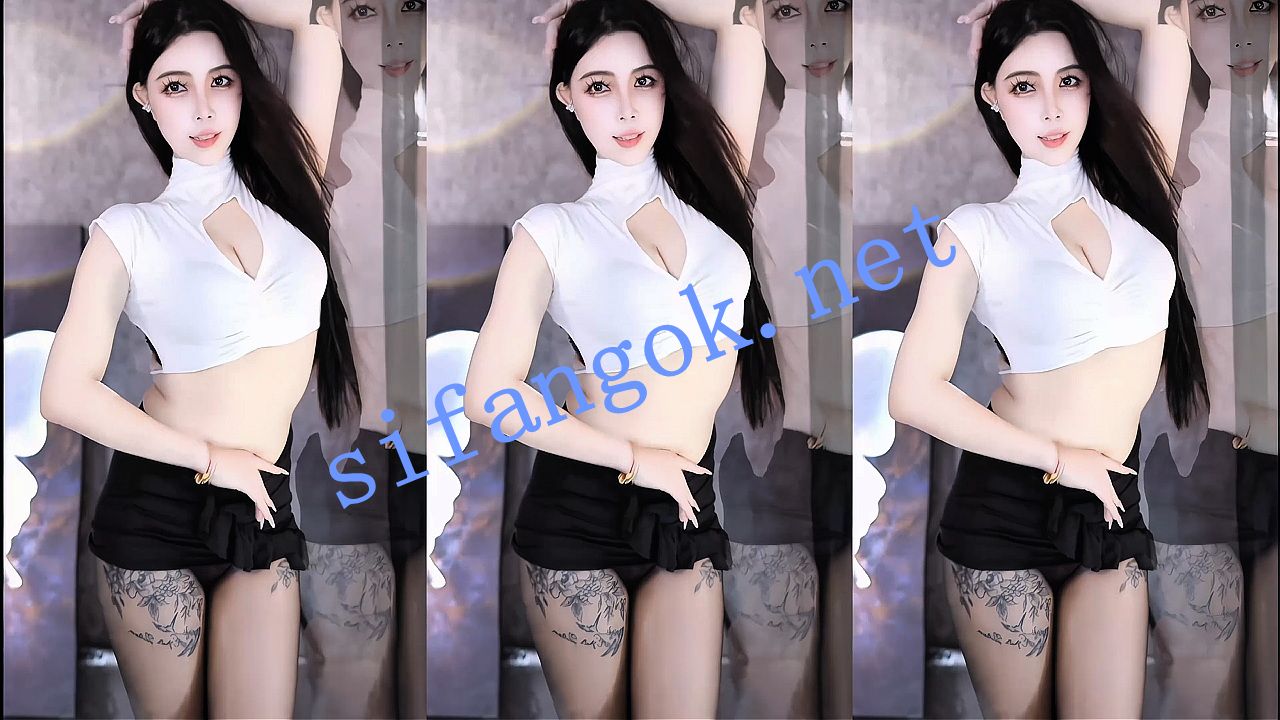 【畅聊】困困 深夜档骚播点舞大胆漏丁【4V】【1.11G】