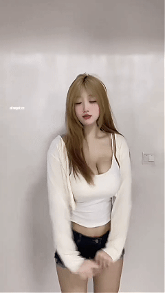 抖音主播嫩妹 晓苏大大 加特林抖奶定制抖音风收录骚舞合集【105V】【464M】